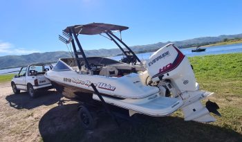 Victoria Open wake 2018 Motor Evinrude 135h 80 horas de uso full