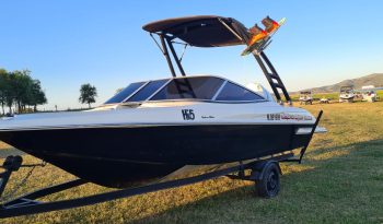 Victoria Open wake 2018 Motor Evinrude 135h 80 horas de uso full