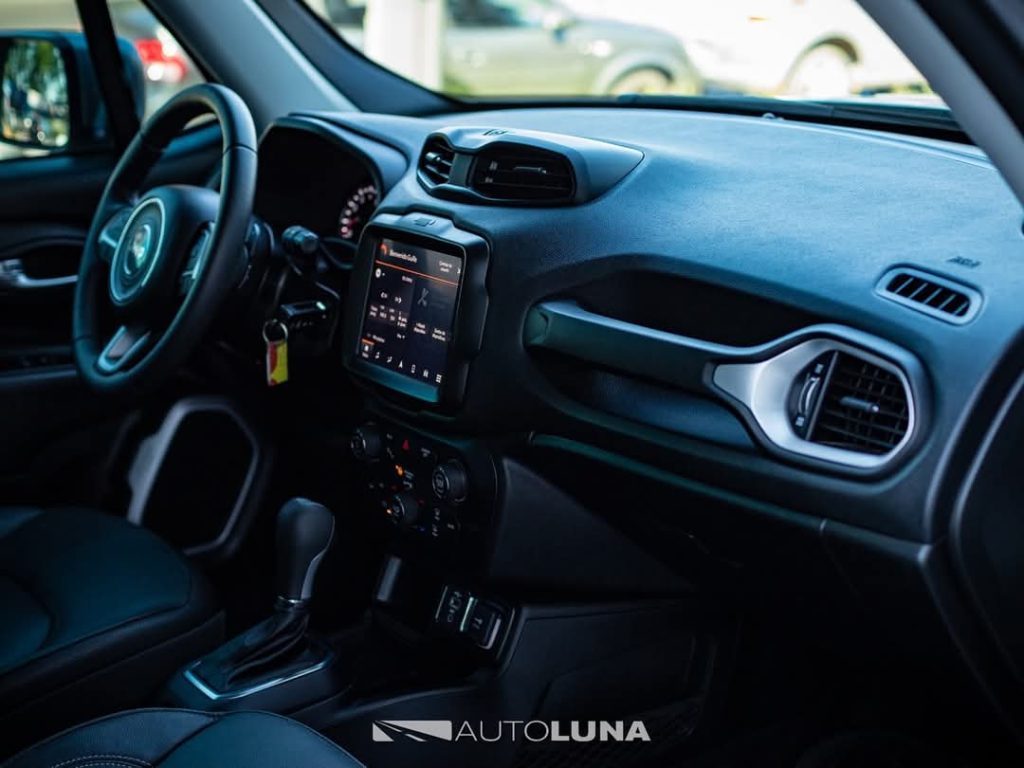 JEEP RENEGADE 1.8 4X2 LONGITUDE AT L18