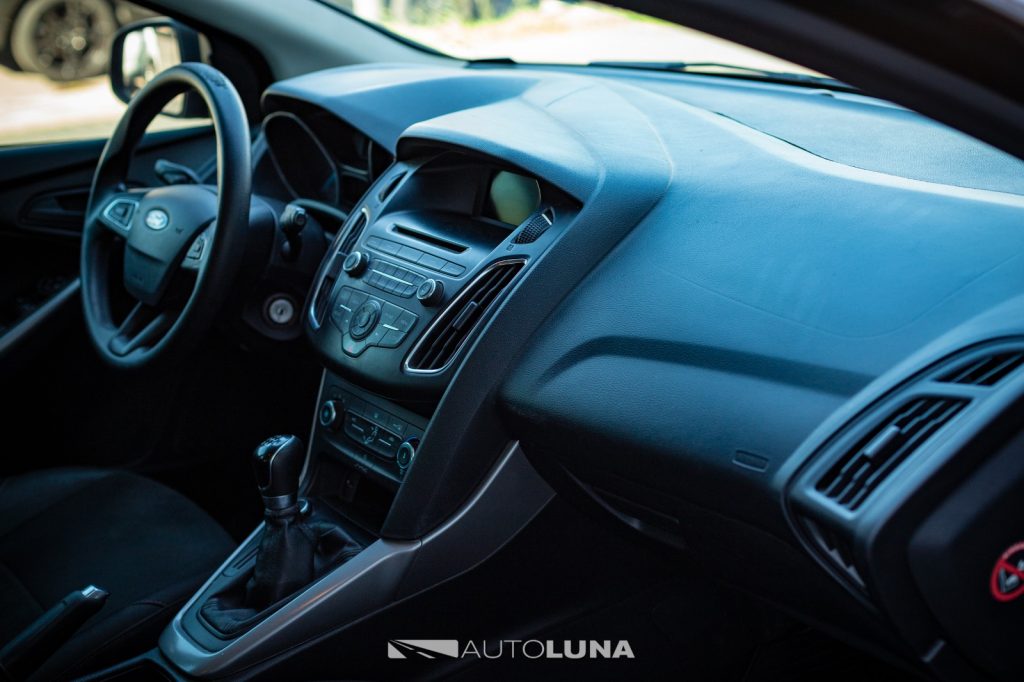 Ford FOCUS 1.6 S 5P L16