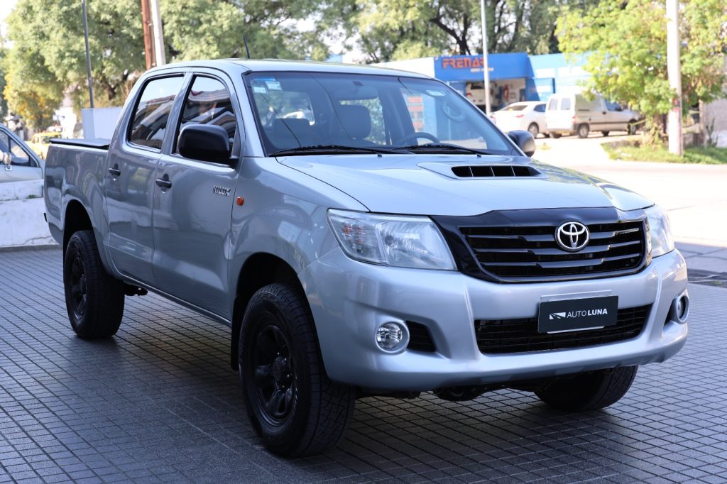 TOYOTA HILUX 2.5 TD 4X2 DC DX PACK L12