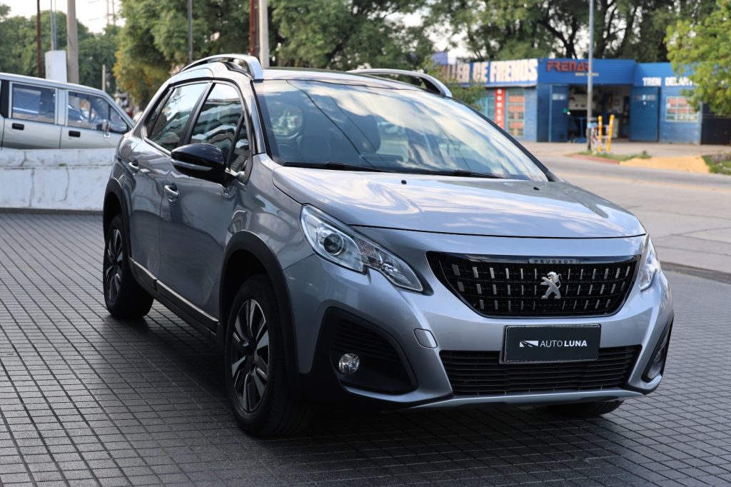 PEUGEOT 2008 1.6 FELINE TIPTRONIC L19