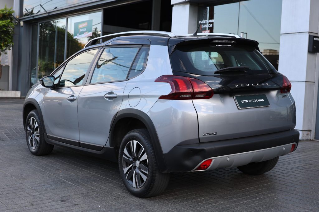 PEUGEOT 2008 1.6 FELINE TIPTRONIC L19