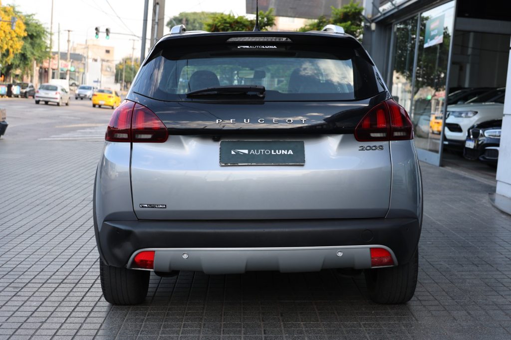 PEUGEOT 2008 1.6 FELINE TIPTRONIC L19