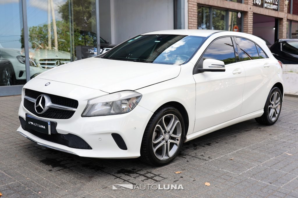 Mercedes-Benz A 200 BLUEEFFICIENCY URBAN T L13