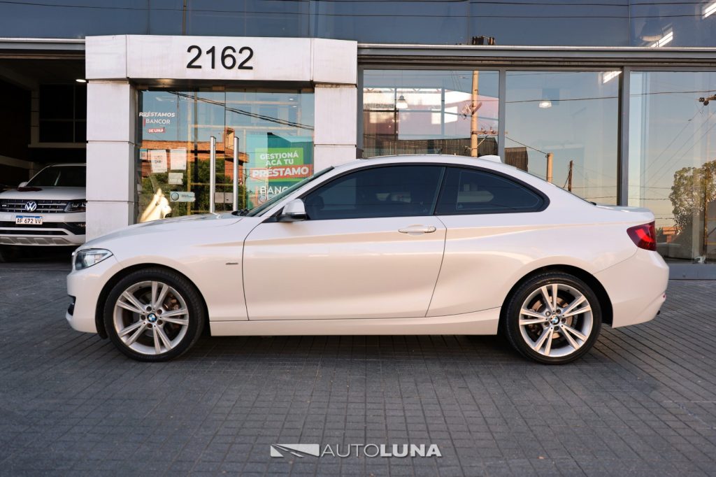BMW 220 I COUPE SPORTLINE L15