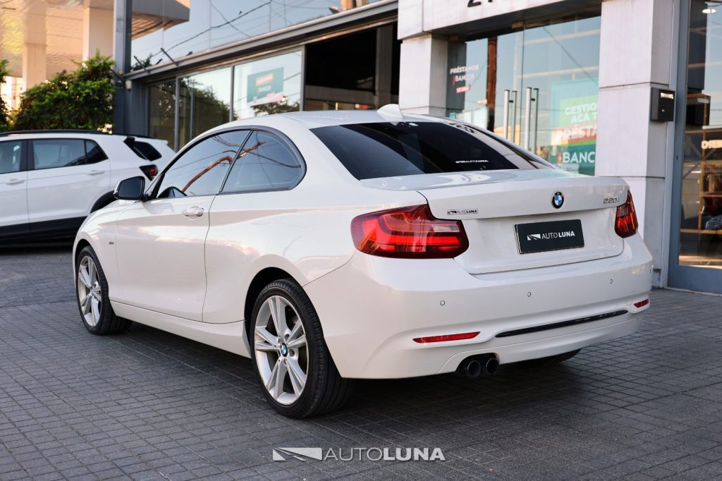 BMW 220 I COUPE SPORTLINE L15