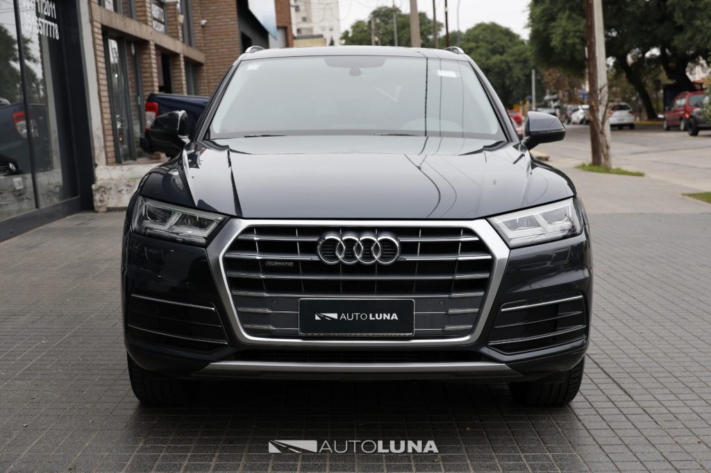 Audi Q5 2.0 T 252HP QUATTRO S-TRONIC SECURITY L18