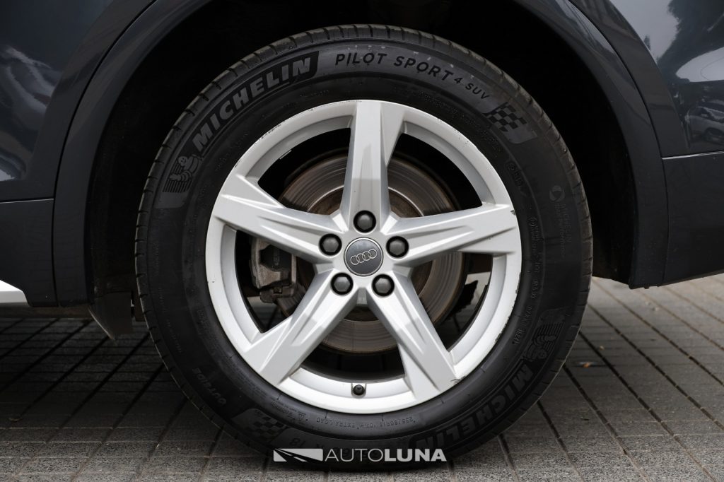 Audi Q5 2.0 T 252HP QUATTRO S-TRONIC SECURITY L18