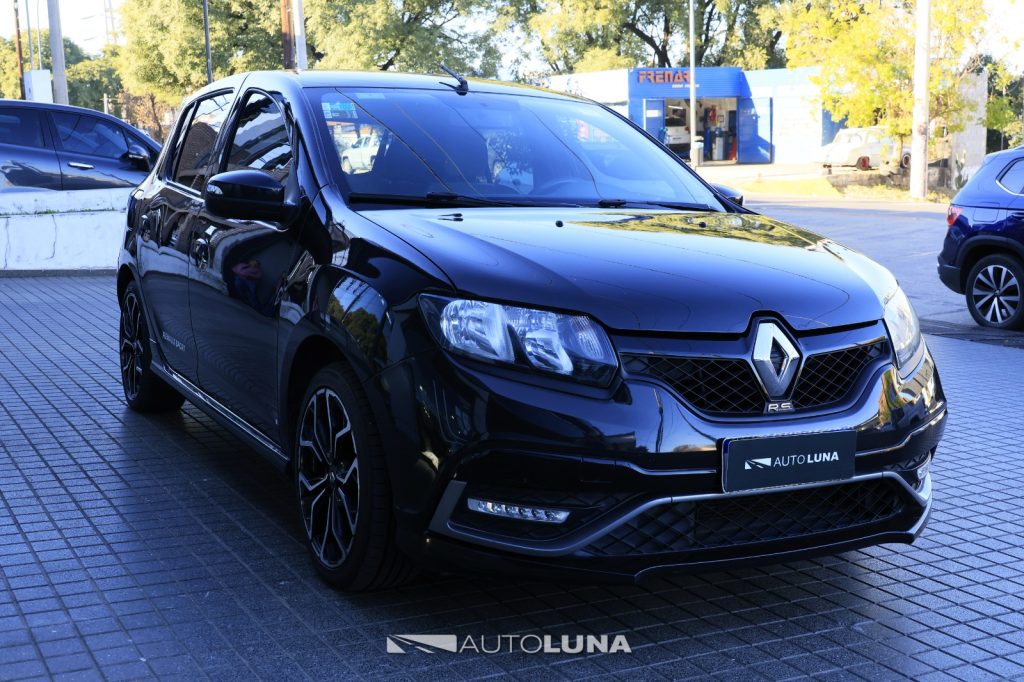 RENAULT SANDERO 2.0 16V RS L16