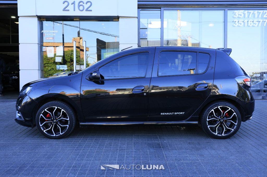 RENAULT SANDERO 2.0 16V RS L16