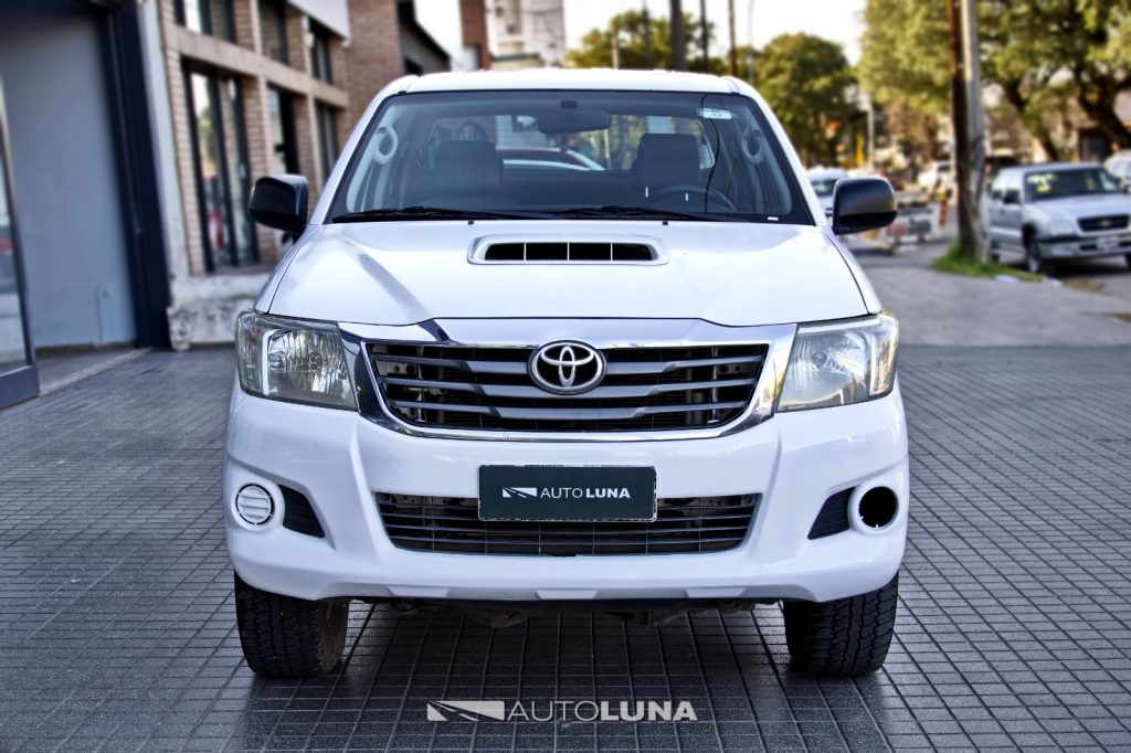 TOYOTA HILUX 2.4 TDI 4X4 DC DX L16