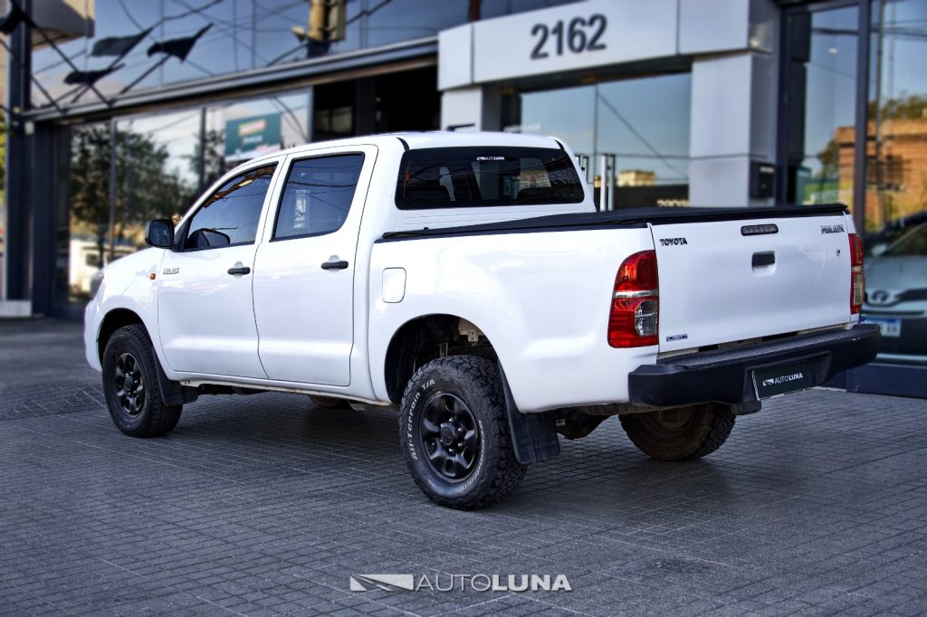 TOYOTA HILUX 2.4 TDI 4X4 DC DX L16