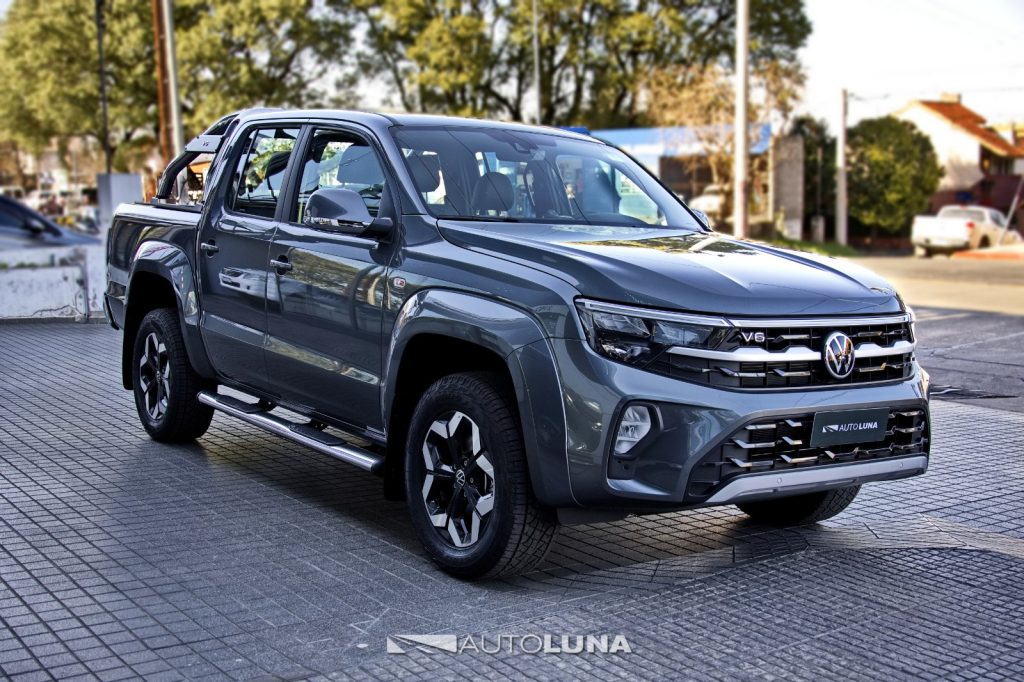 VOLKSWAGEN AMAROK 3.0 TD V6 258HP 4X4 DC HIGHLINE AT G2