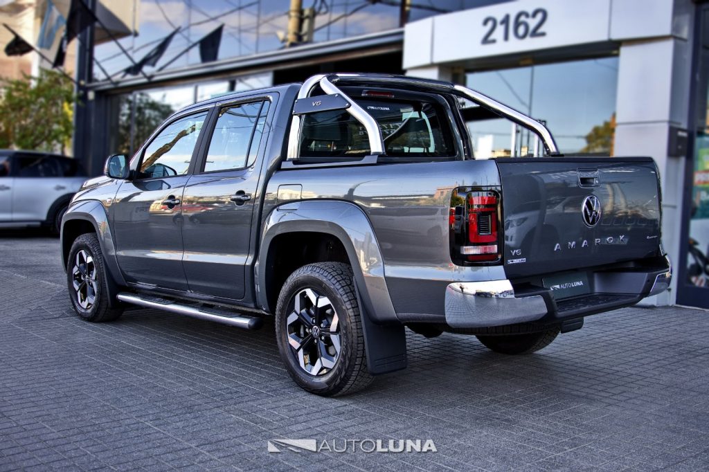 VOLKSWAGEN AMAROK 3.0 TD V6 258HP 4X4 DC HIGHLINE AT G2