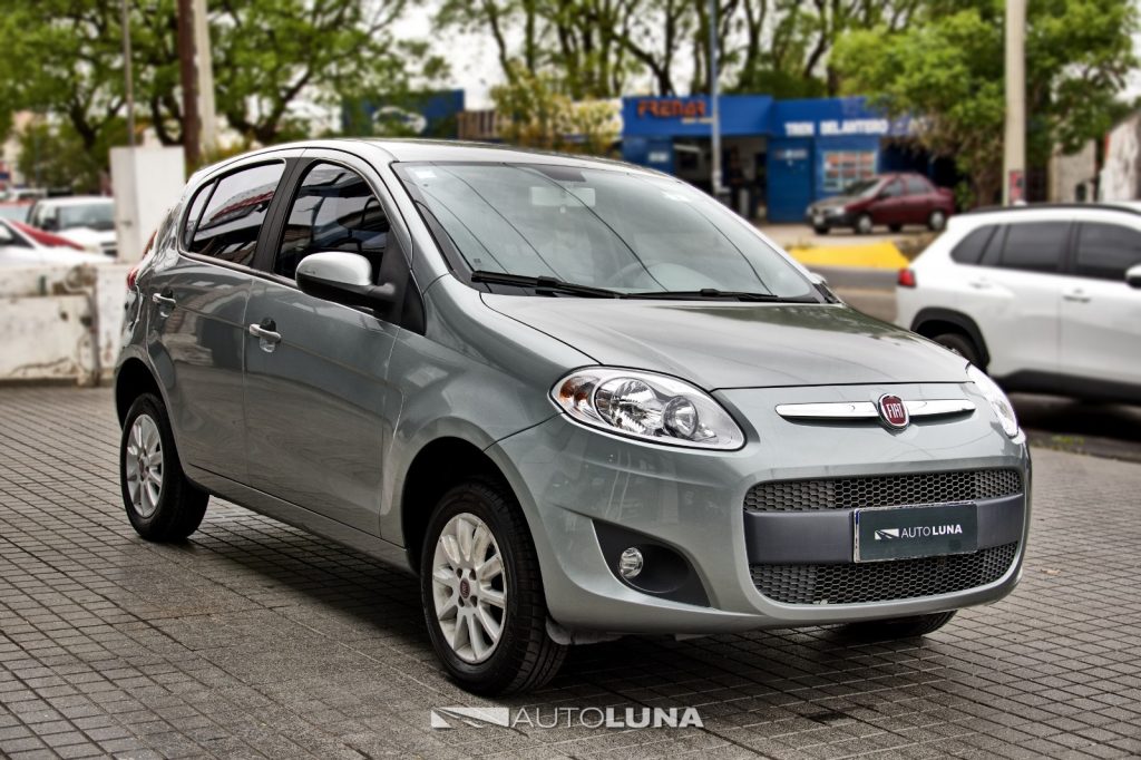 FIAT PALIO 1.4 ATTRACTIVE TOP 5P L15