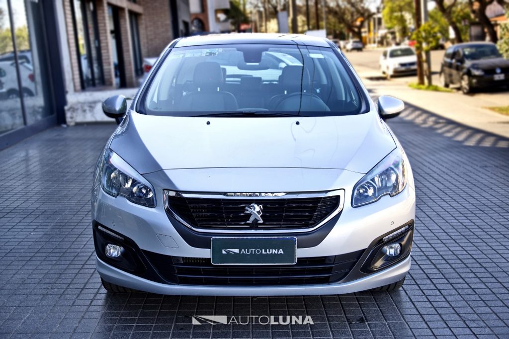 PEUGEOT 308 1.6 HDI FELINE