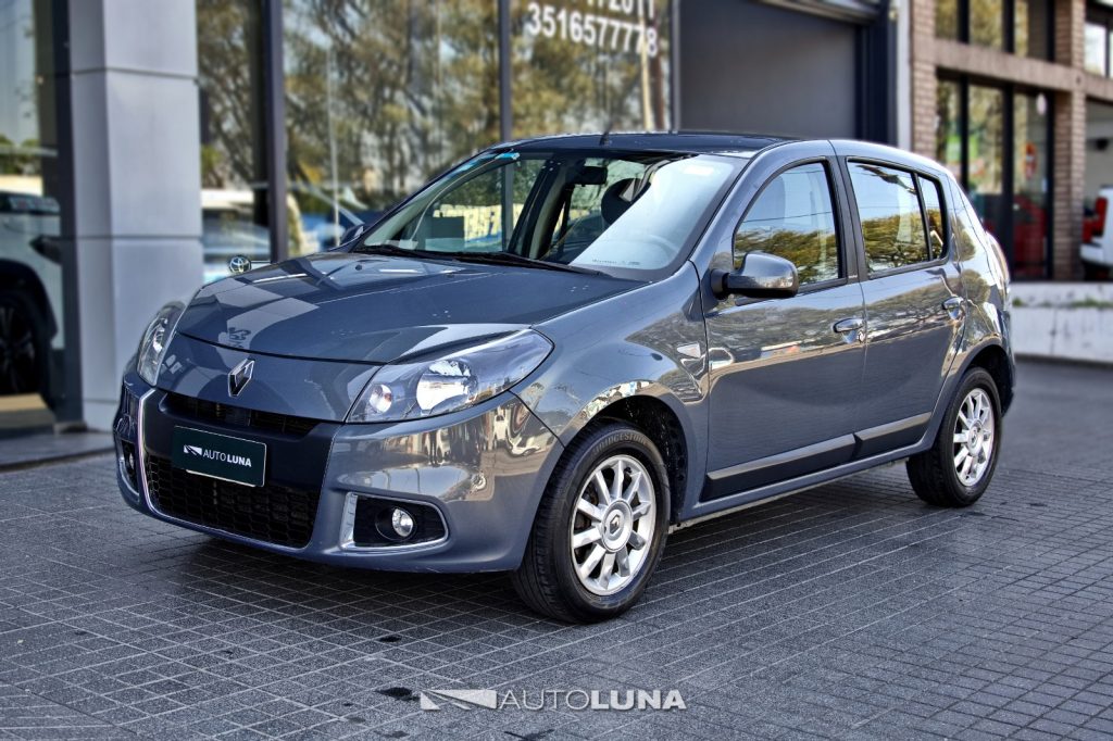 RENAULT SANDERO 1.6 16V PRIVILEGE PACK L15