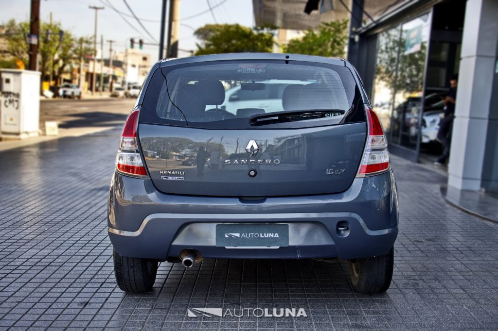 RENAULT SANDERO 1.6 16V PRIVILEGE PACK L15