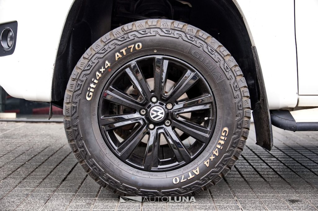 VOLKSWAGEN AMAROK 2.0 TD 180HP 4X2 DC HIGHLINE PACK L12