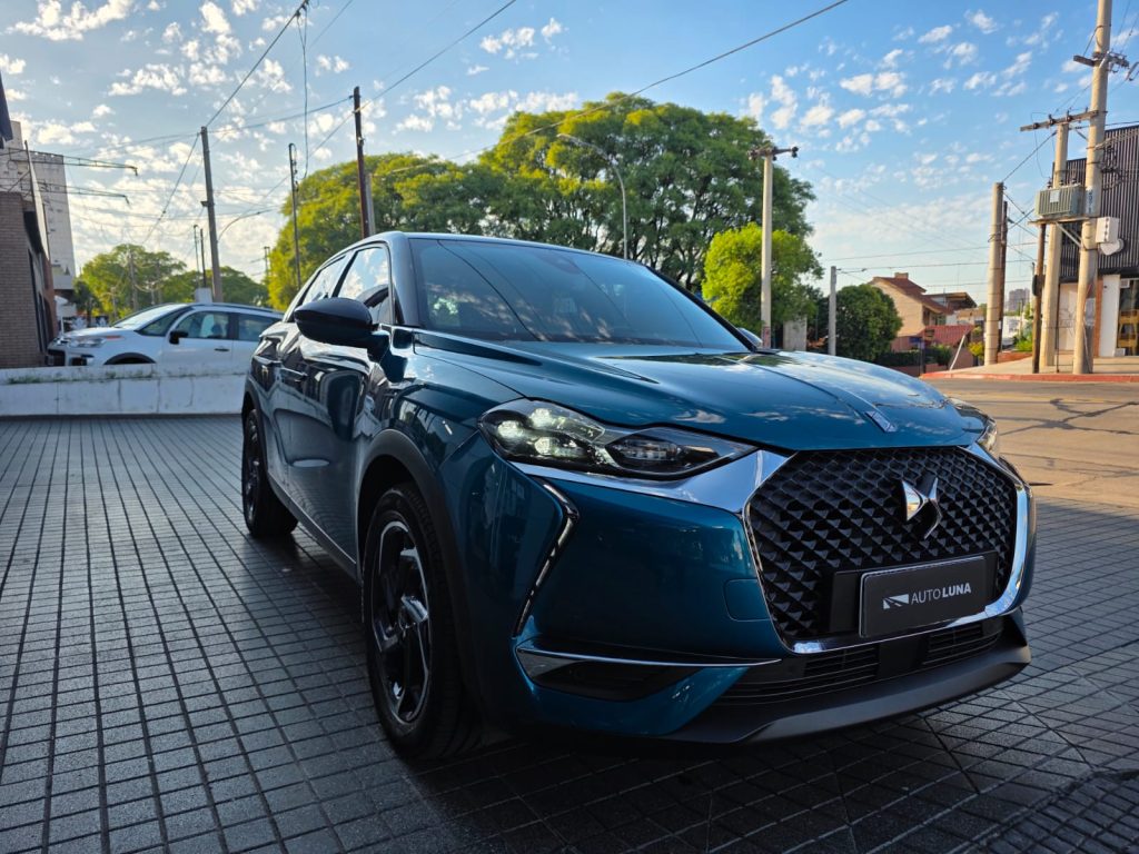 DS AUTOMOBILES DS3 1.2 T CROSSBACK RIVOLI PURETECH AT8