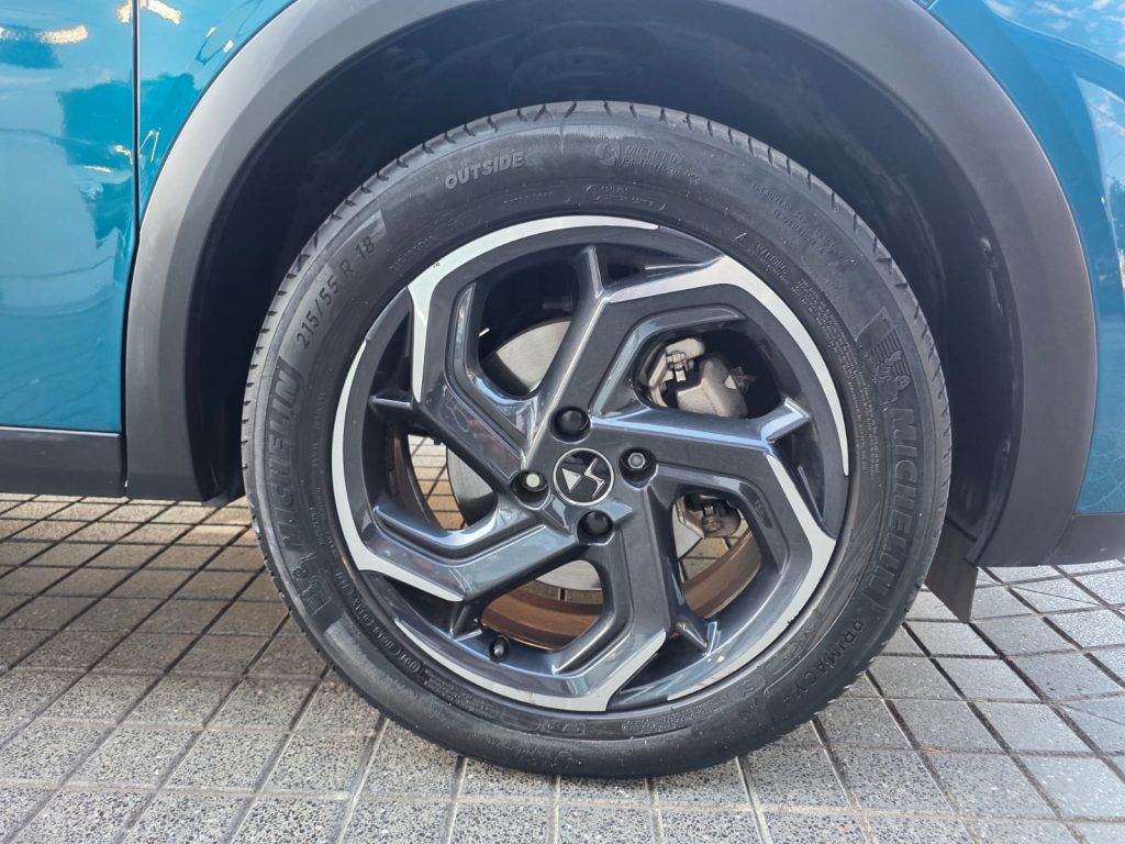 DS AUTOMOBILES DS3 1.2 T CROSSBACK RIVOLI PURETECH AT8