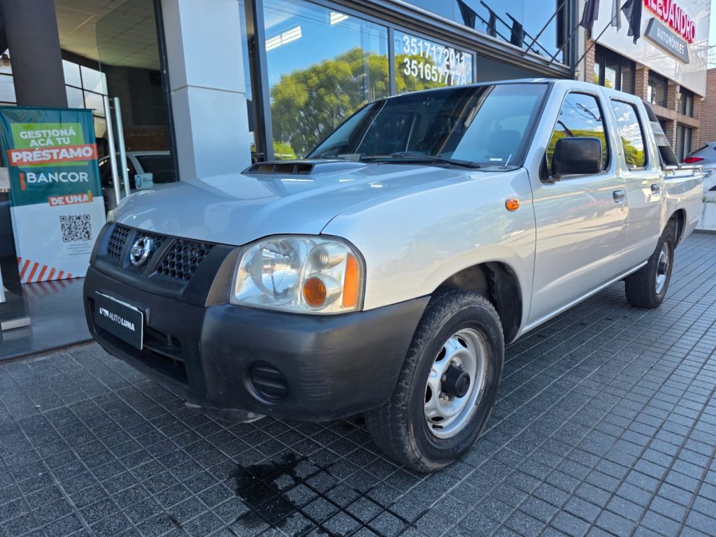 NISSAN FRONTIER 2.5 4X2 NP 300 L10