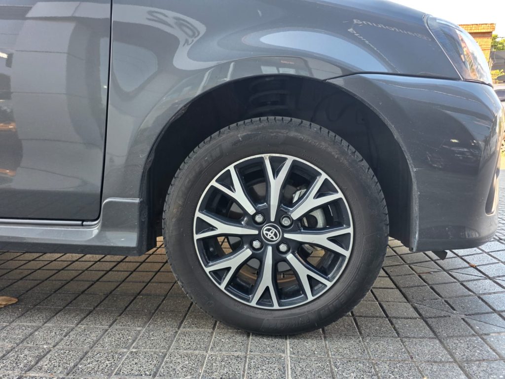 TOYOTA ETIOS 1.5 XLS PACK MT6 5P