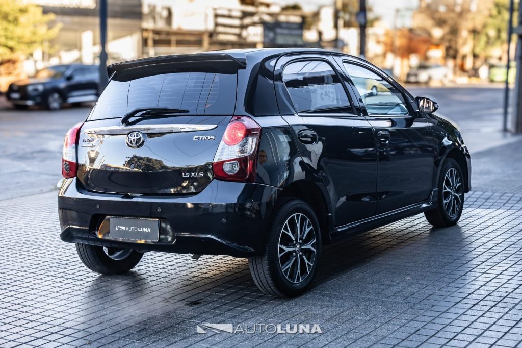 TOYOTA ETIOS 1.5 XLS MT6 5P